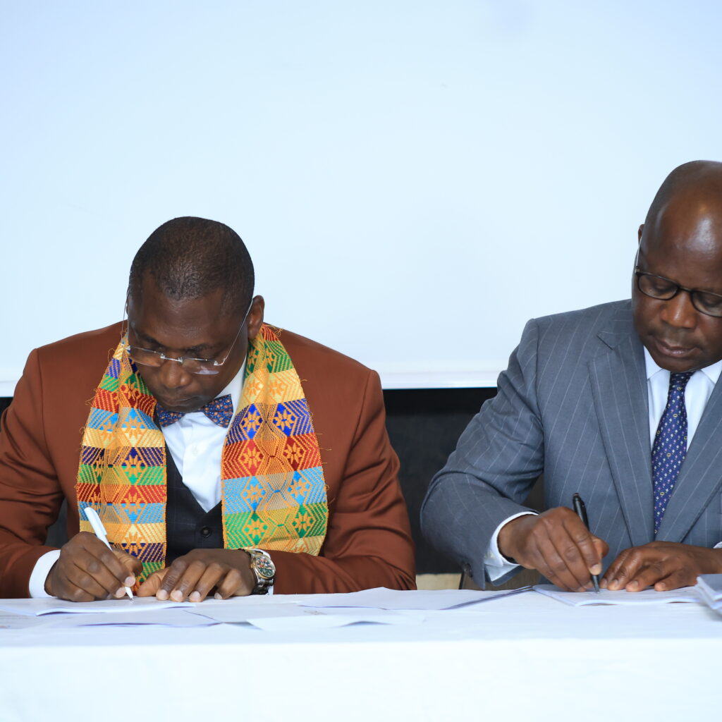 CEREMONIE DE SIGNATURE DE CONTRAT D’OBJECTIFS ET DE PERFORMANCES DES DG DES EPHN